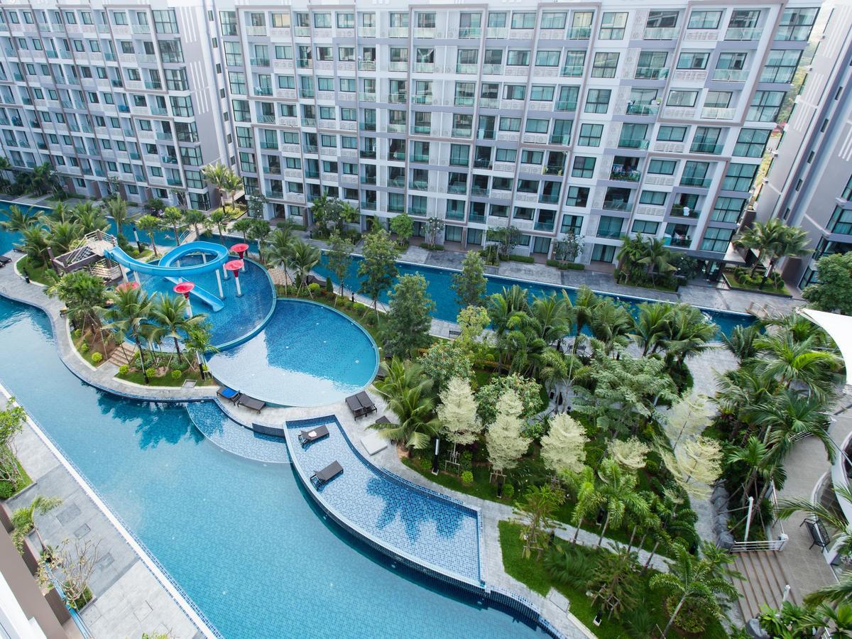 Апартаменти Dusit Grand Park Джомтьєн-Біч Екстер'єр фото